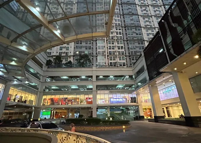 San Lorenzo Place By Mg *